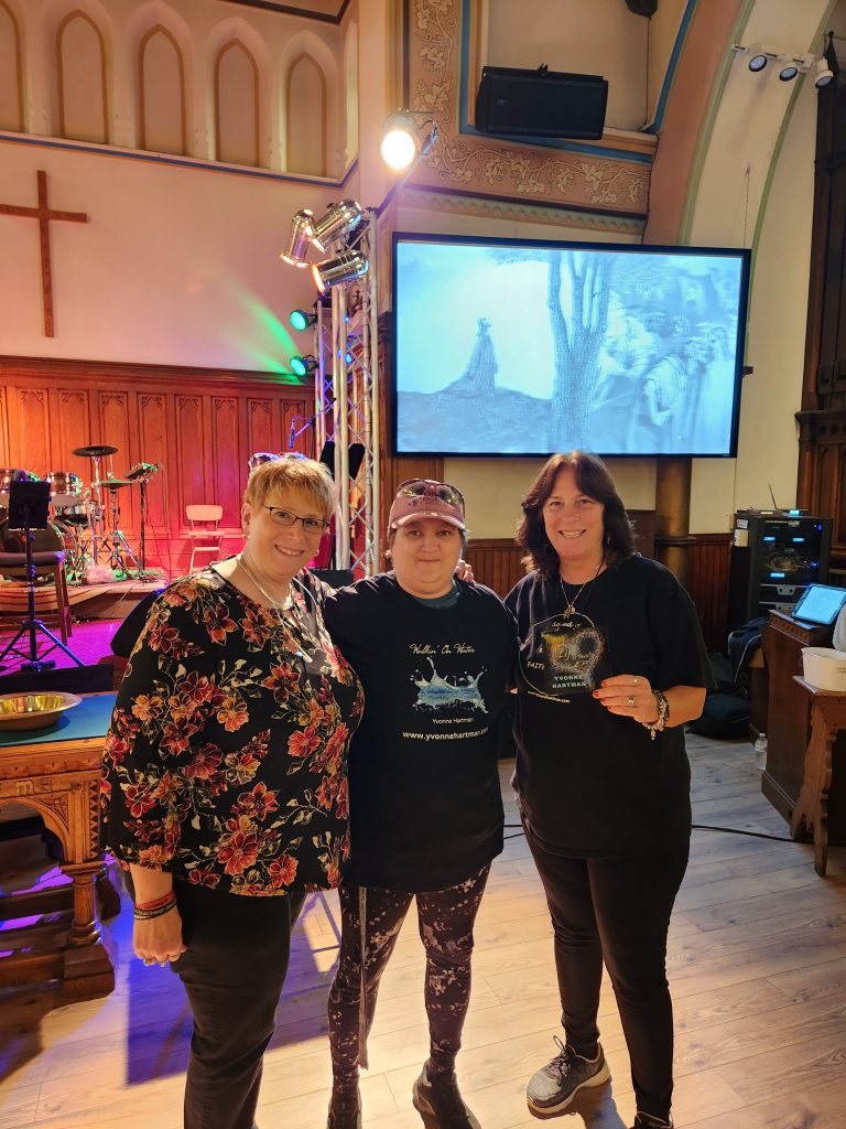 Yvonne with Liz Collins and a fan